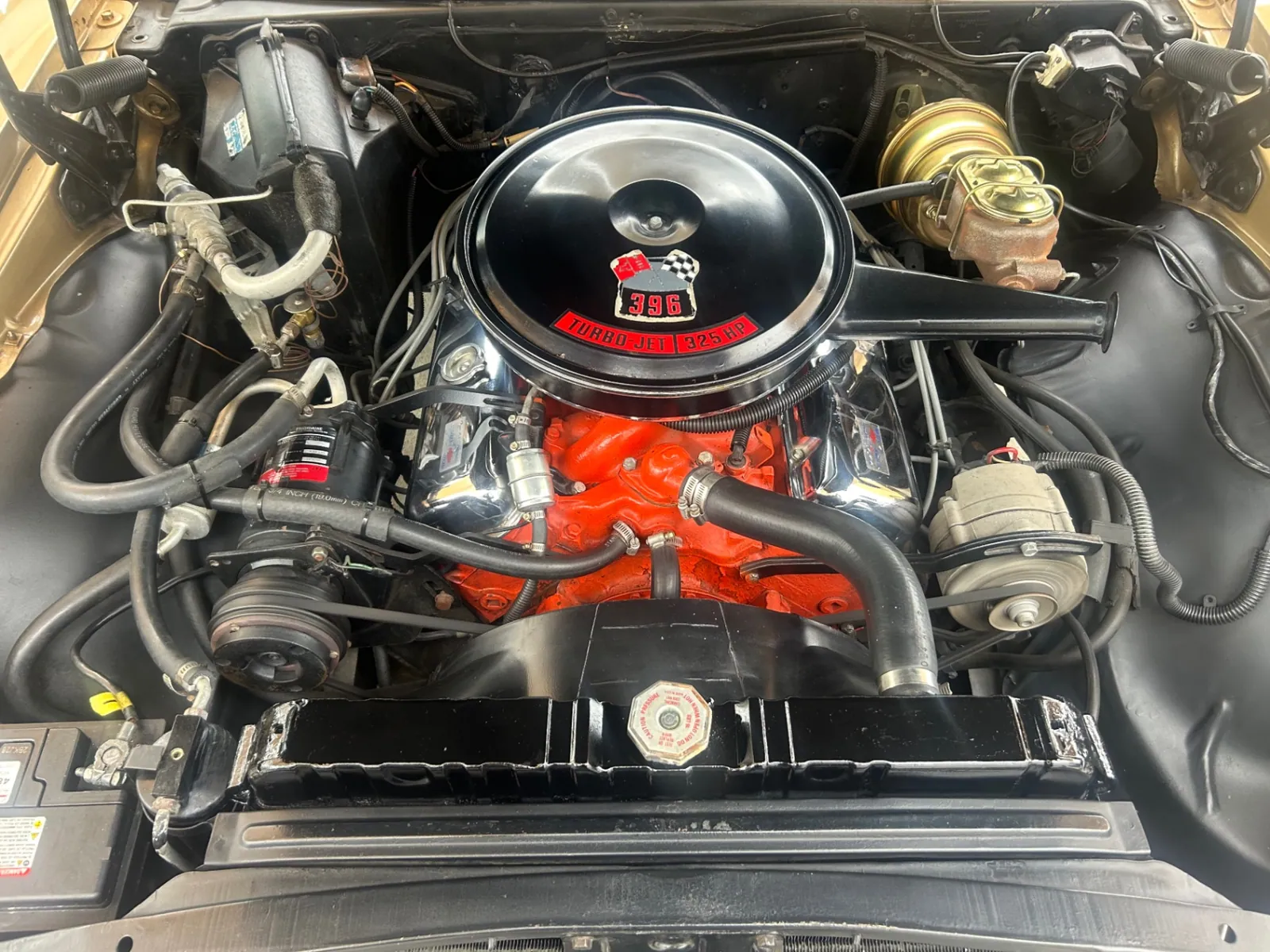 Engine bay of the 1967 Chevrolet Impala SS